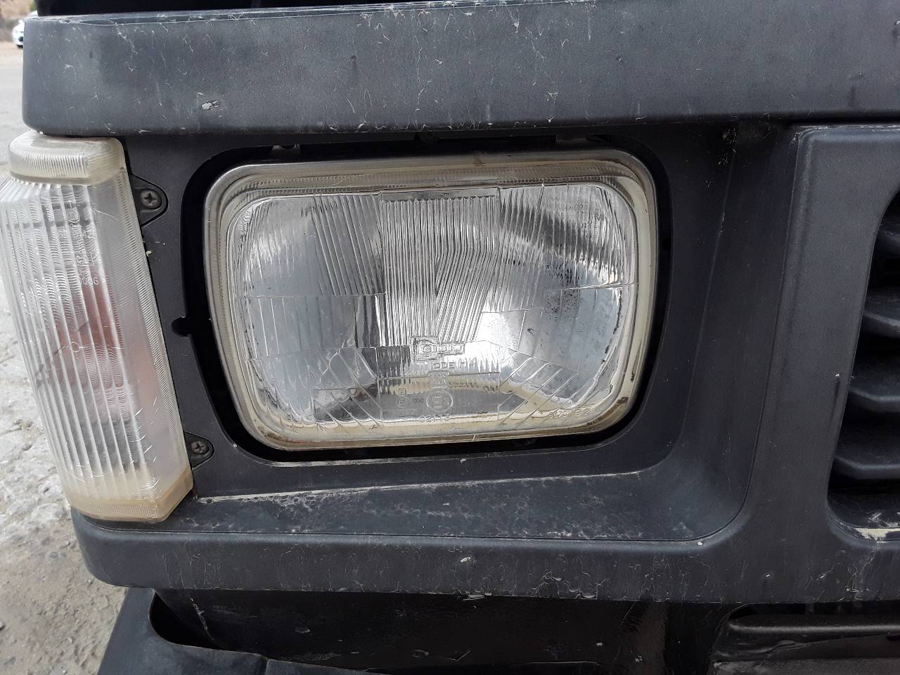 Faro derecho, foto 1 de 1