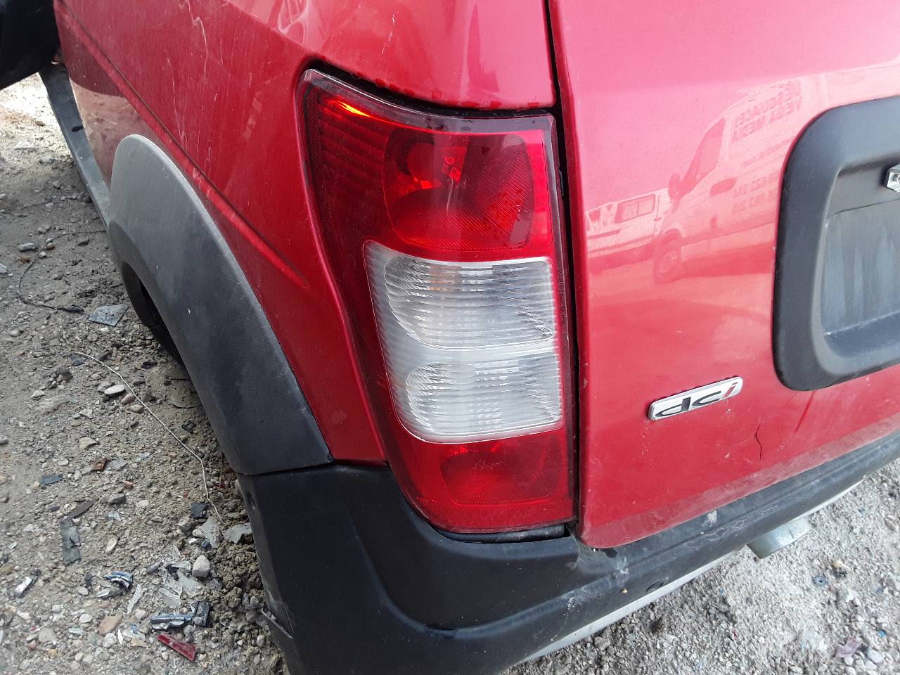 Left rear light, photo 1 of 1