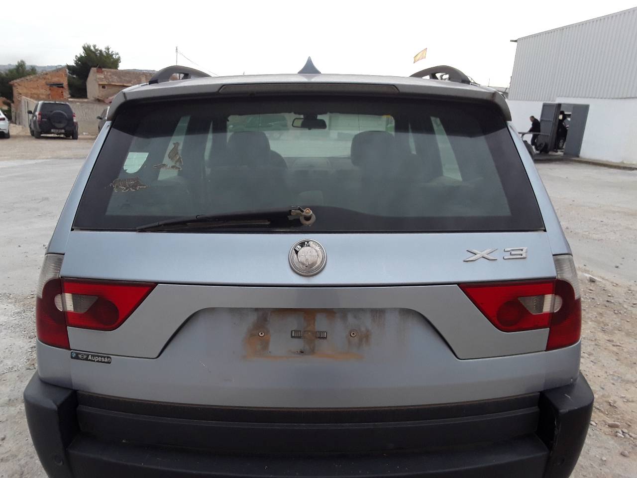 Porton trasero, foto 1 de 1