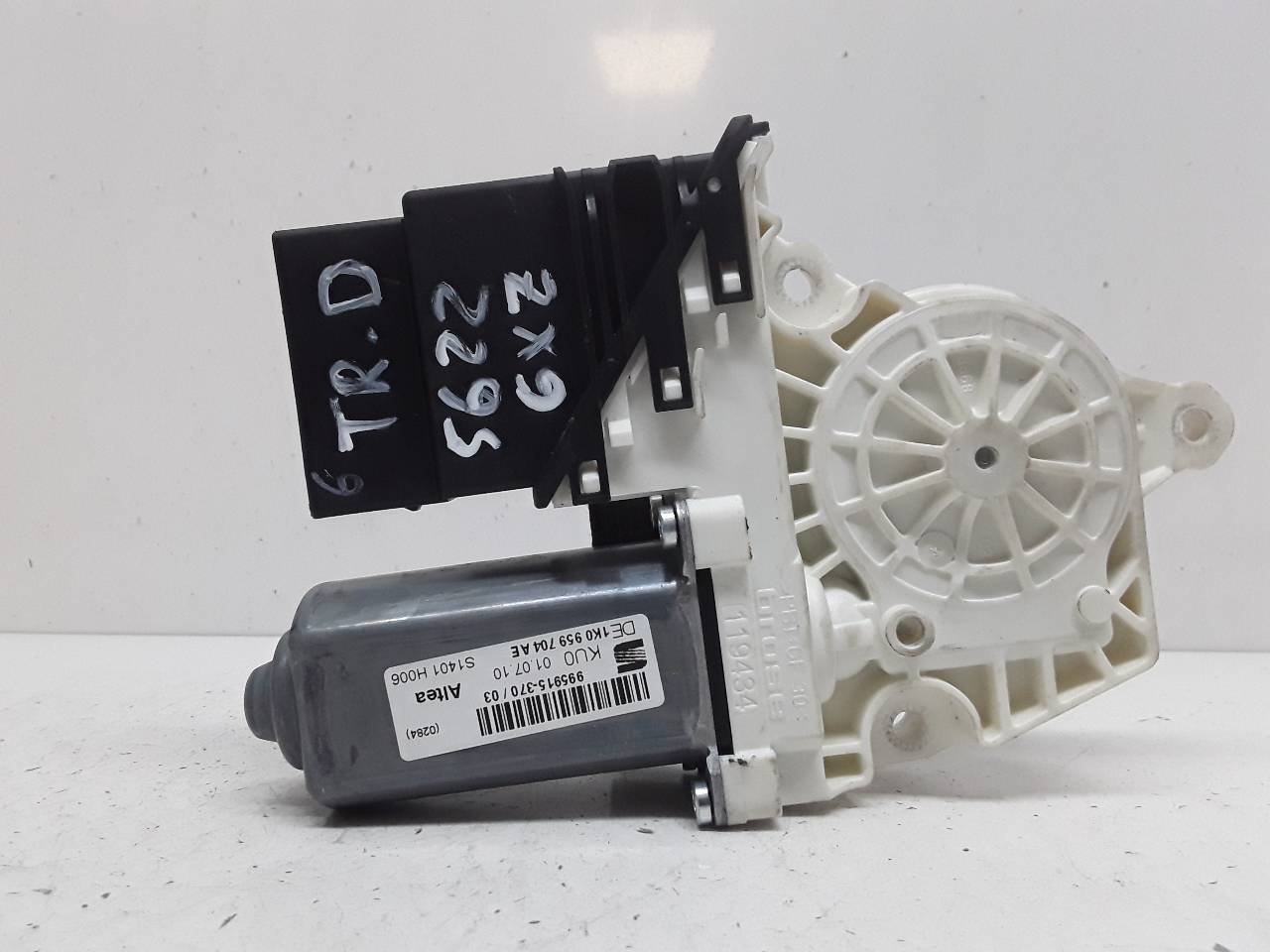 Motor elevalunas trasero derecho