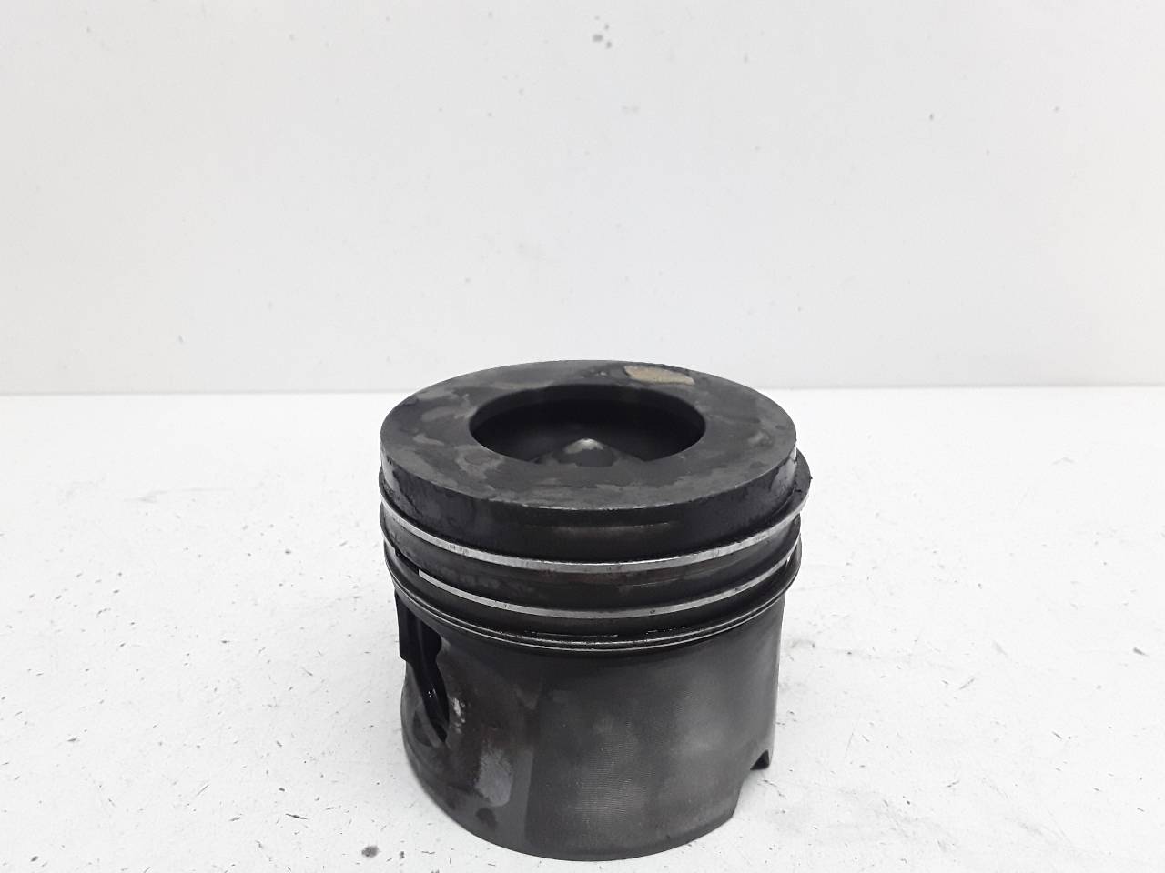 Piston, foto 1 de 4