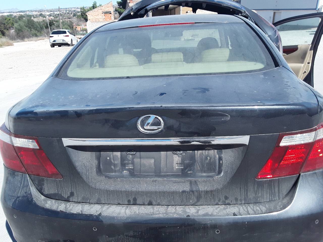 Porton trasero, foto 1 de 2