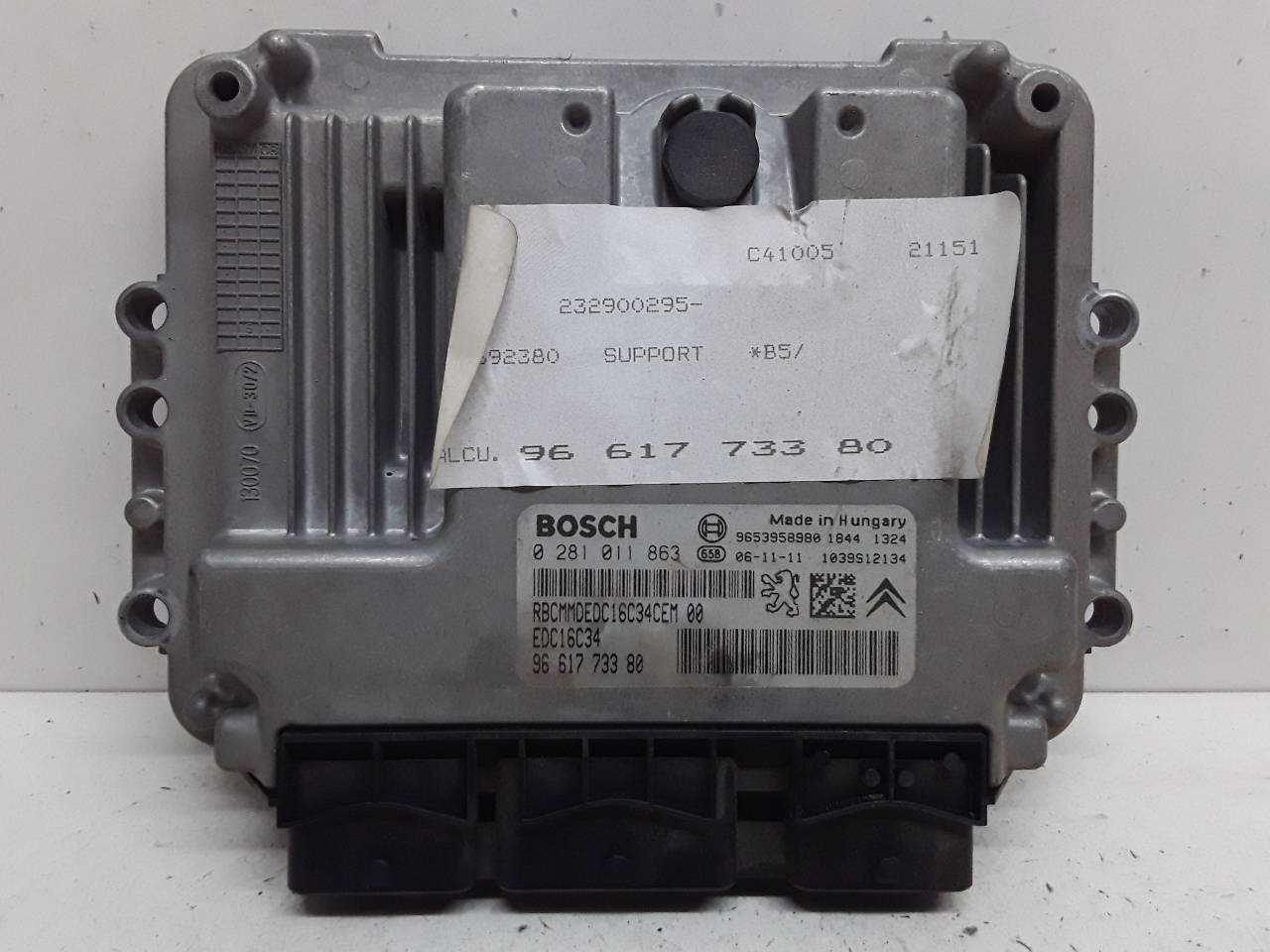 Centralita motor uce
