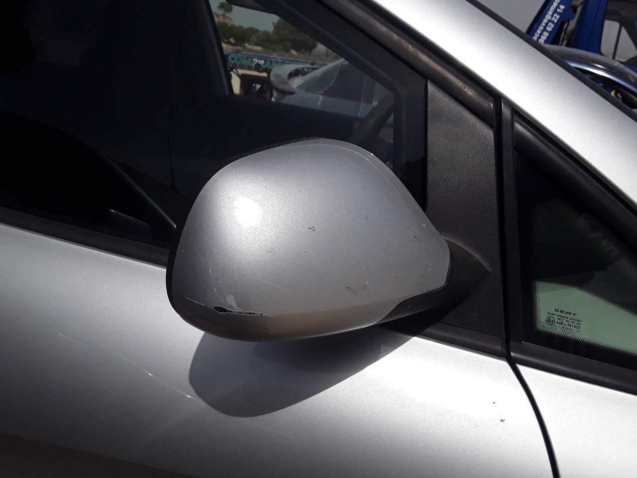 Retrovisor derecho, foto 1 de 7