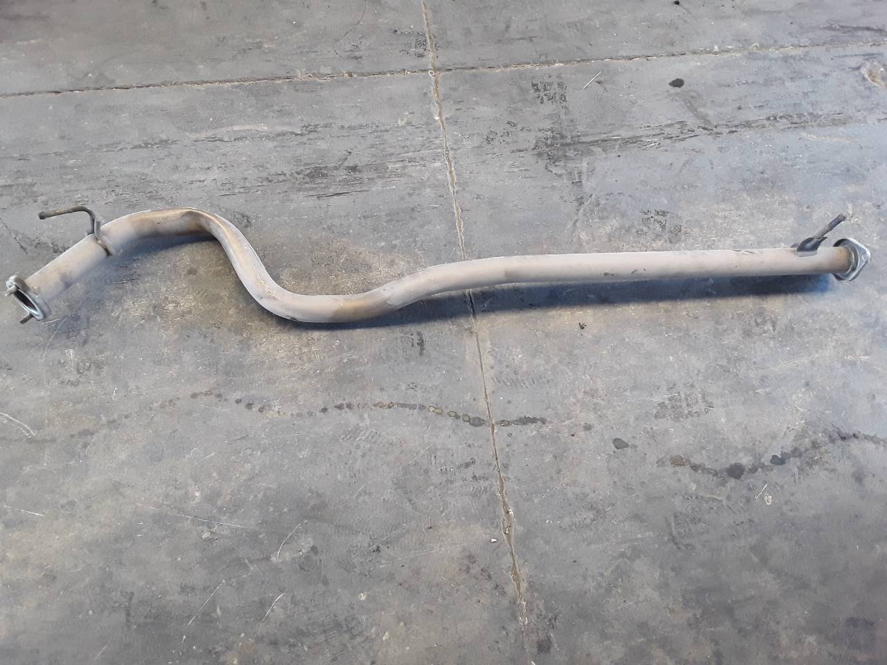Mittleres Auspuffrohr