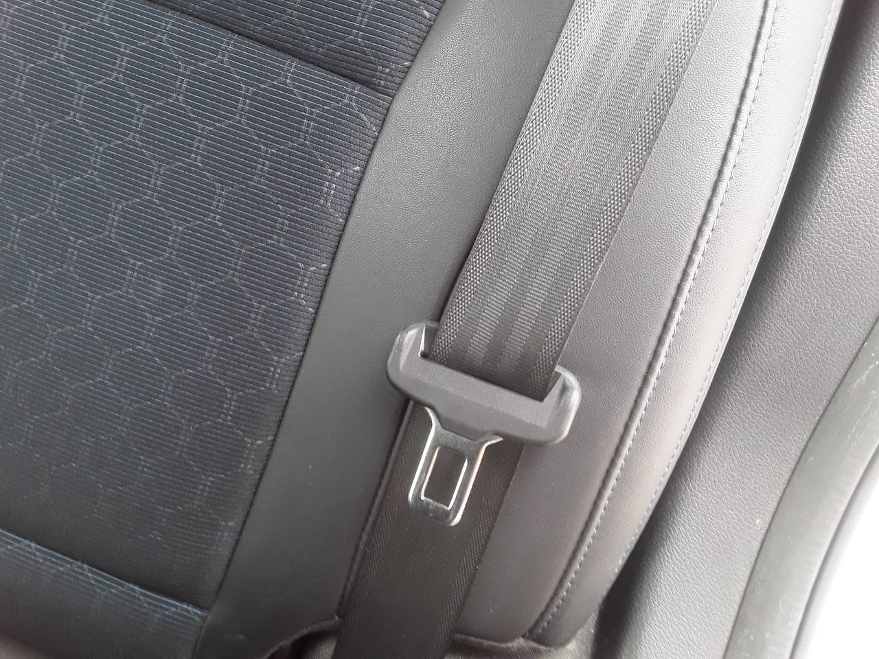 Cinturon seguridad trasero izquierdo, foto 1 de 2