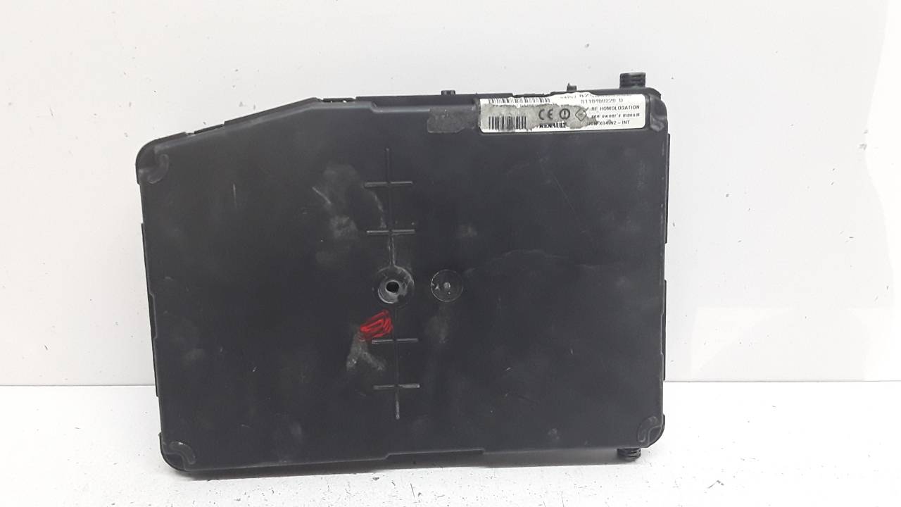 Caja reles / fusibles