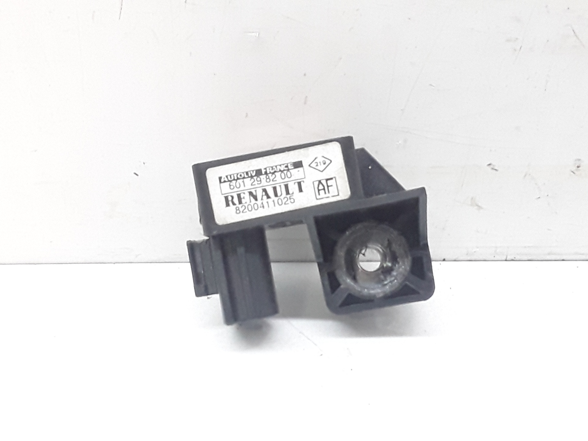 Sensor