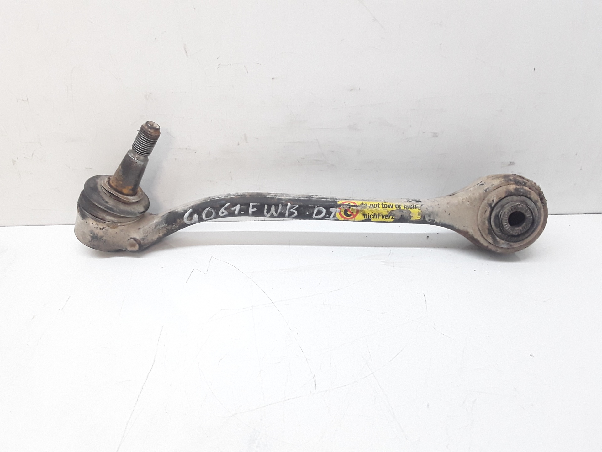 Brazo suspension inferior delantero izquierdo