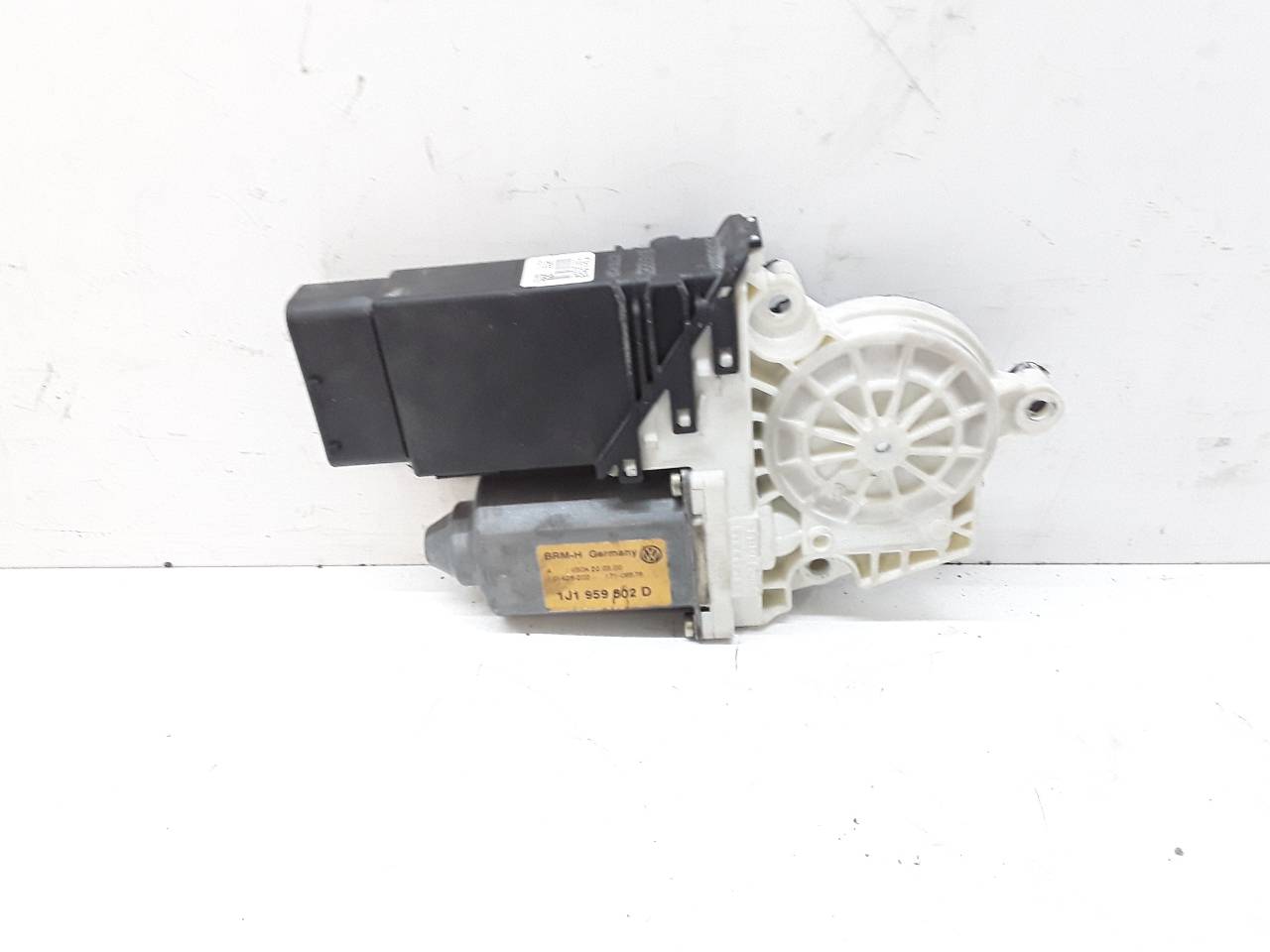 Motor elevalunas delantero derecho