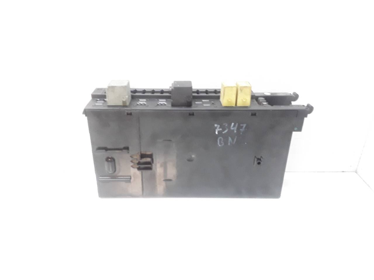 Caja reles / fusibles