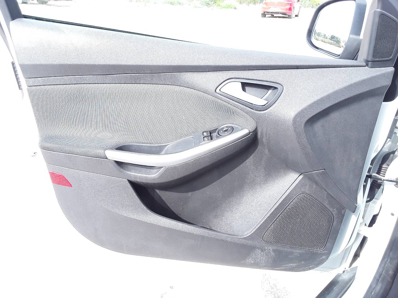 Front left door trim, photo 1 of 6