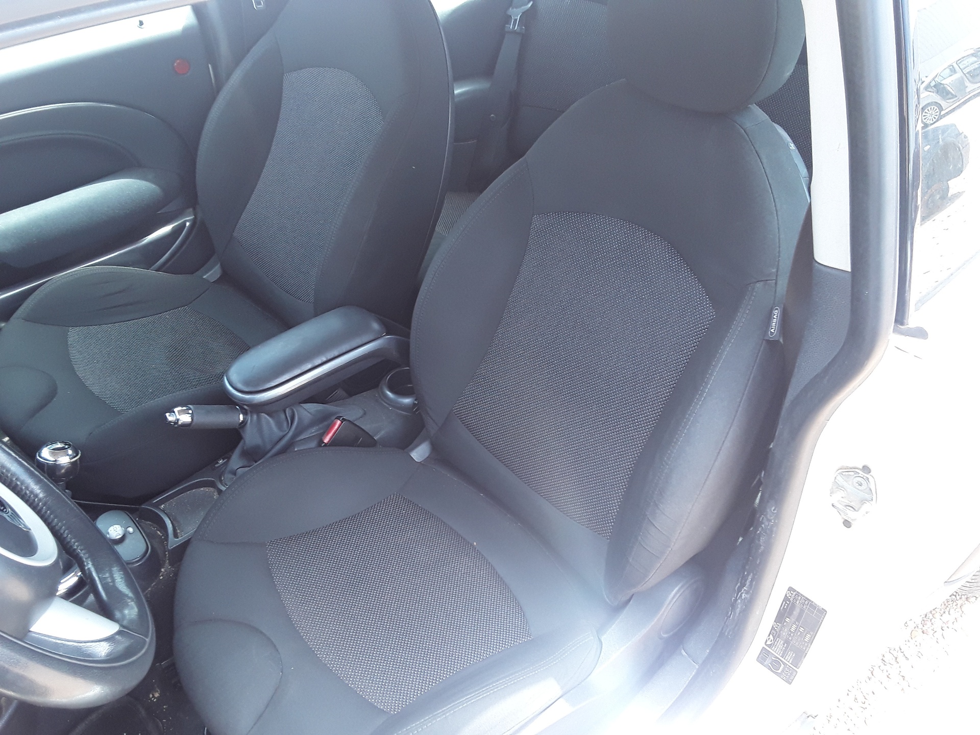 Asiento delantero izquierdo