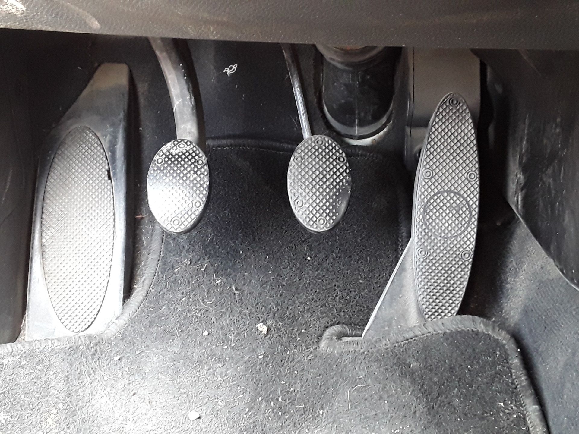 Pedal acelerador