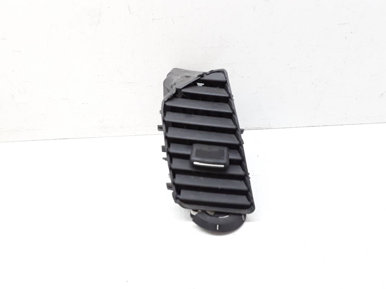 Air vent grille, photo 1 of 4