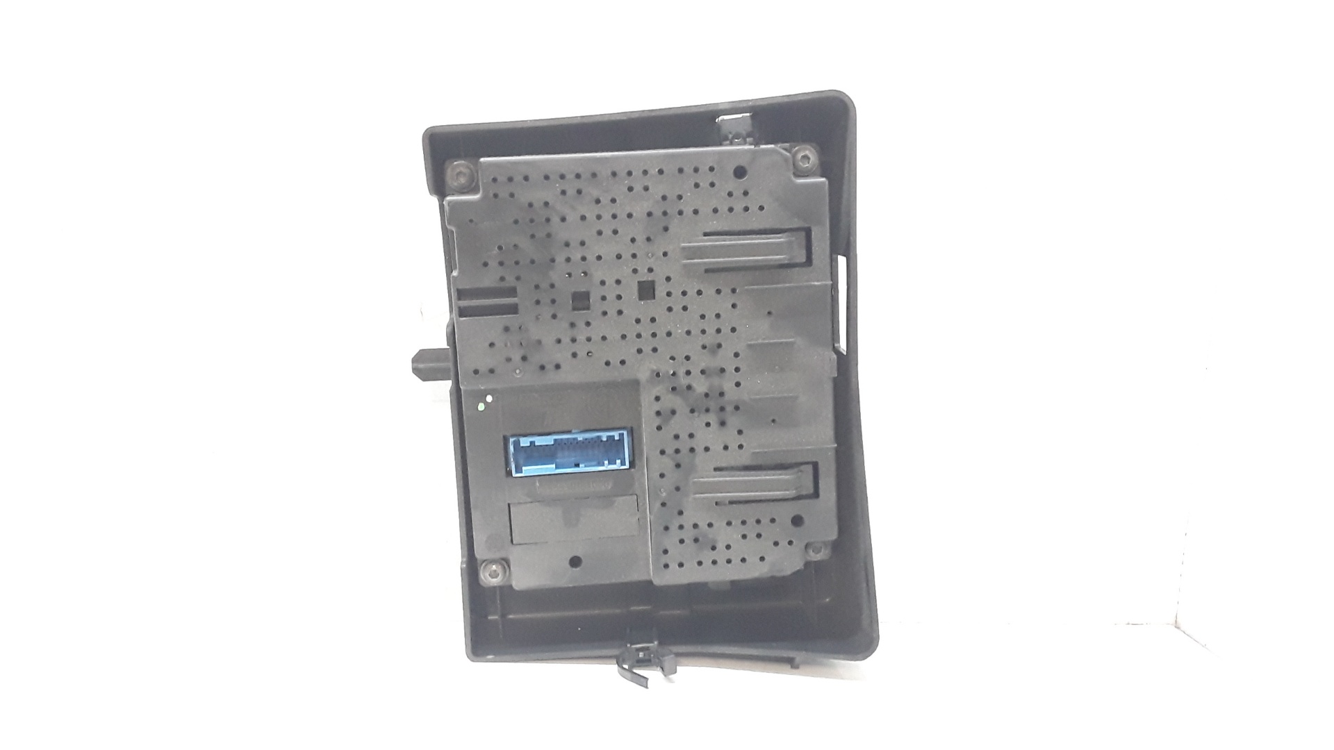Caja reles / fusibles
