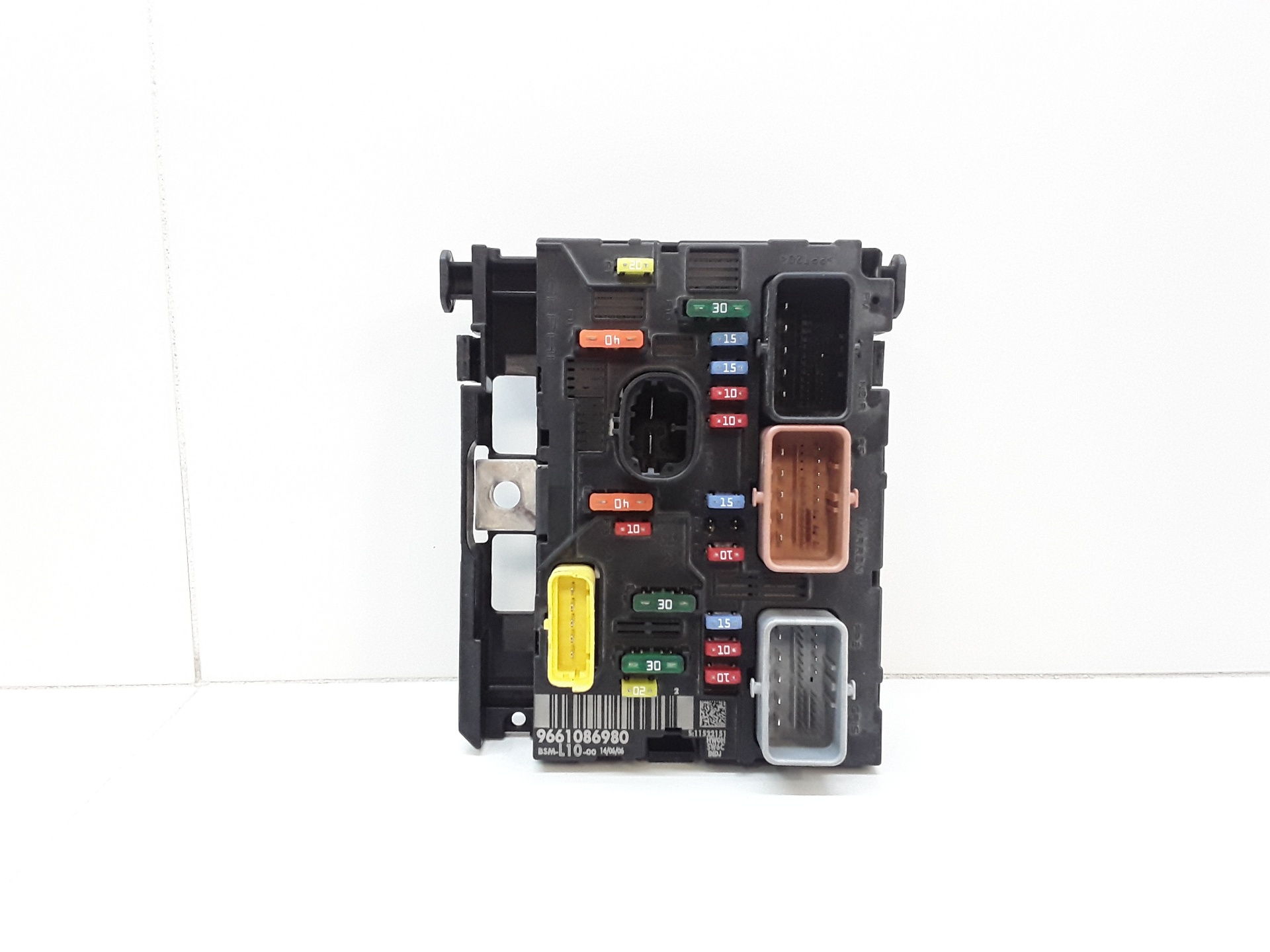 Caja reles / fusibles