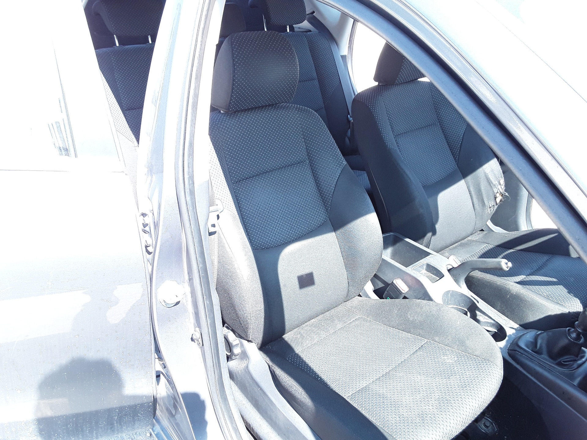 Asiento delantero derecho, foto 1 de 1
