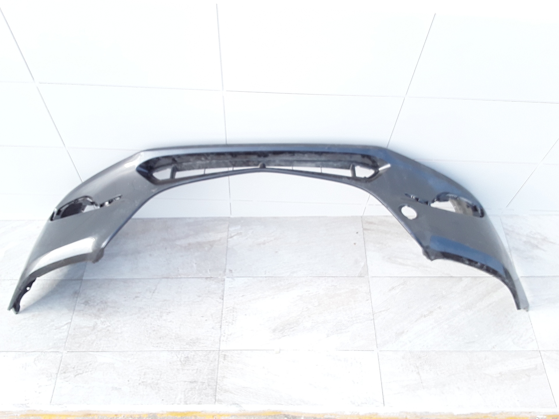 Paragolpes delantero, foto 1 de 6