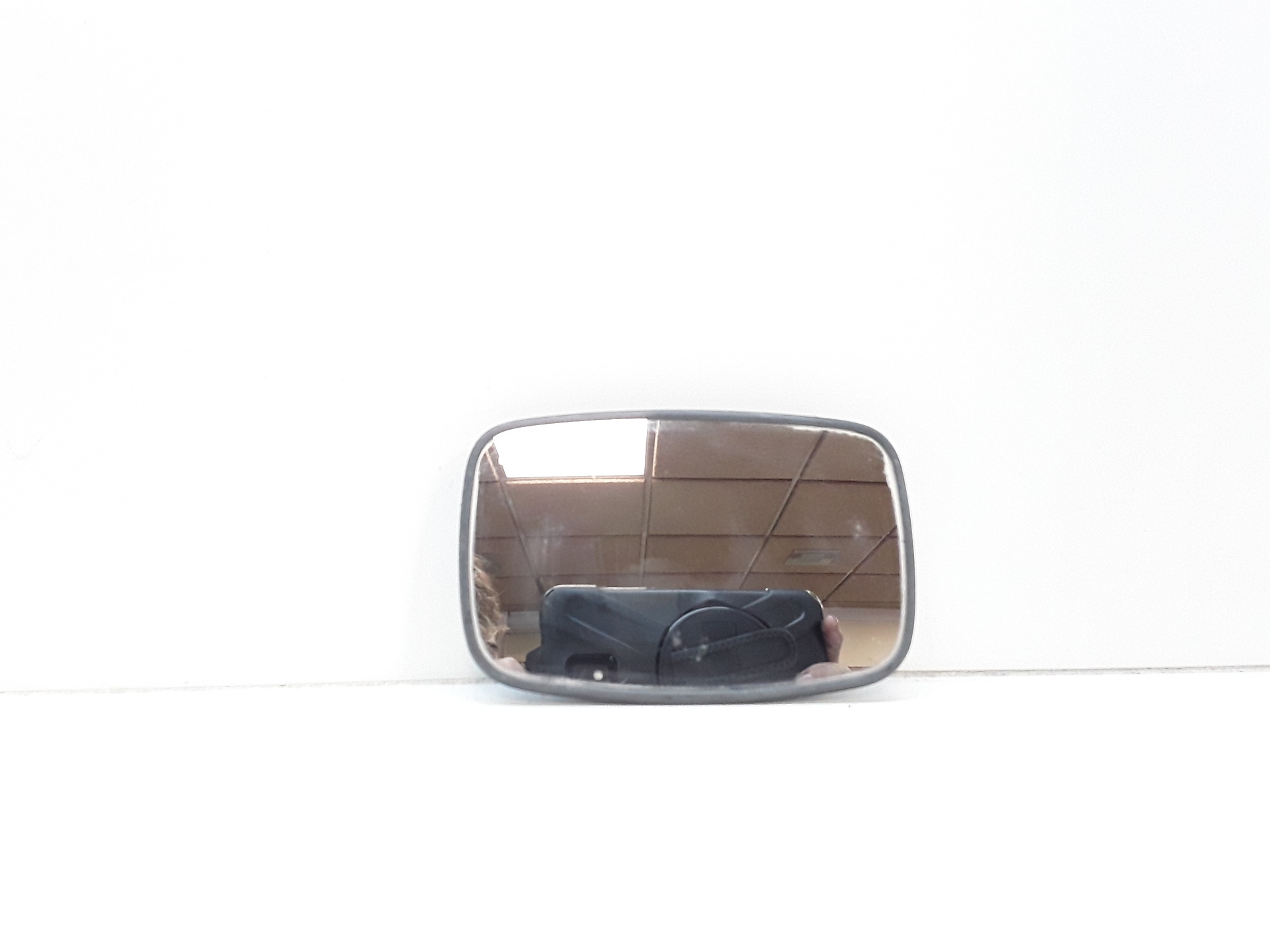 Cristal retrovisor izquierdo
