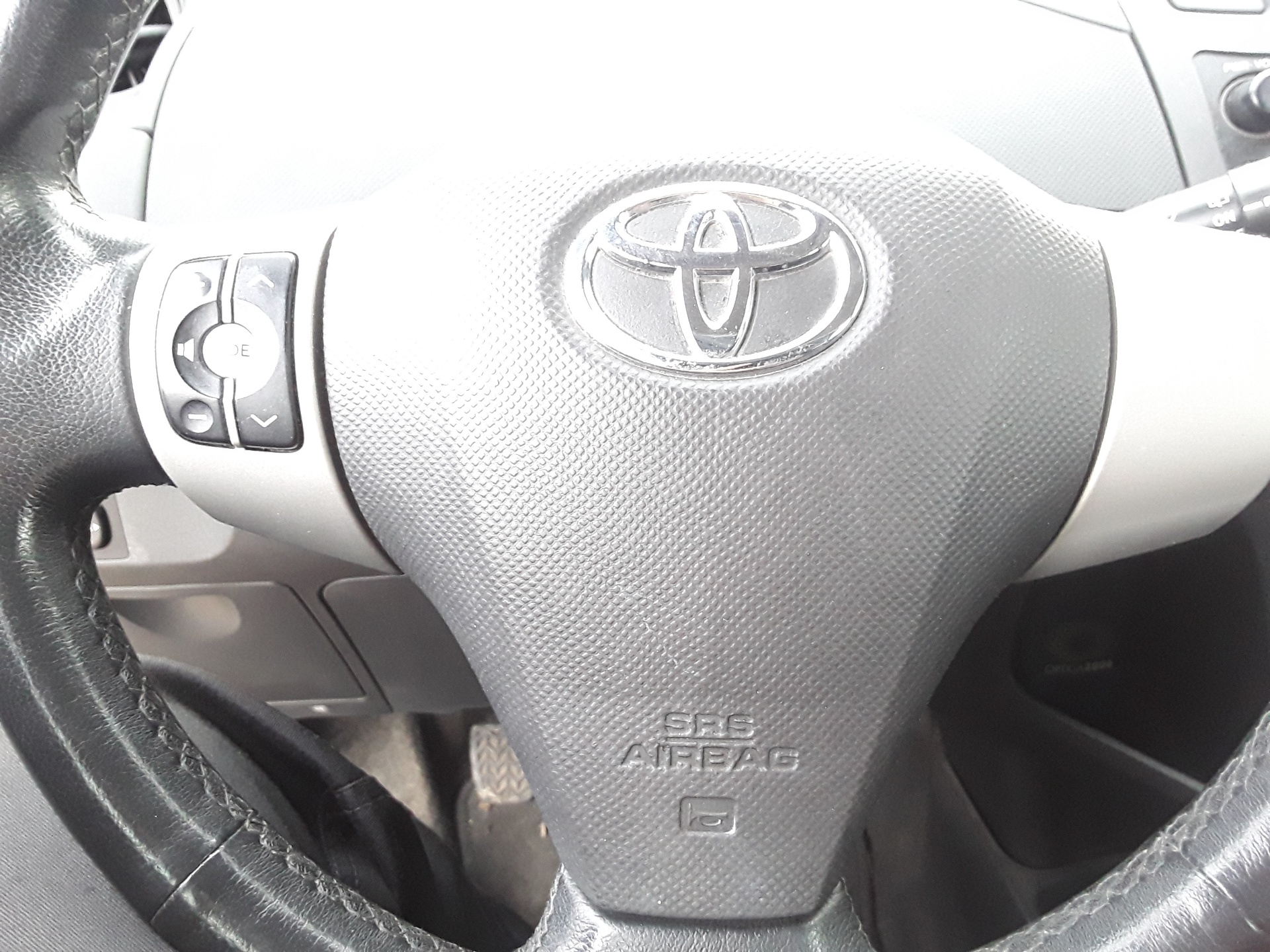 Front left airbag, photo 1 of 1