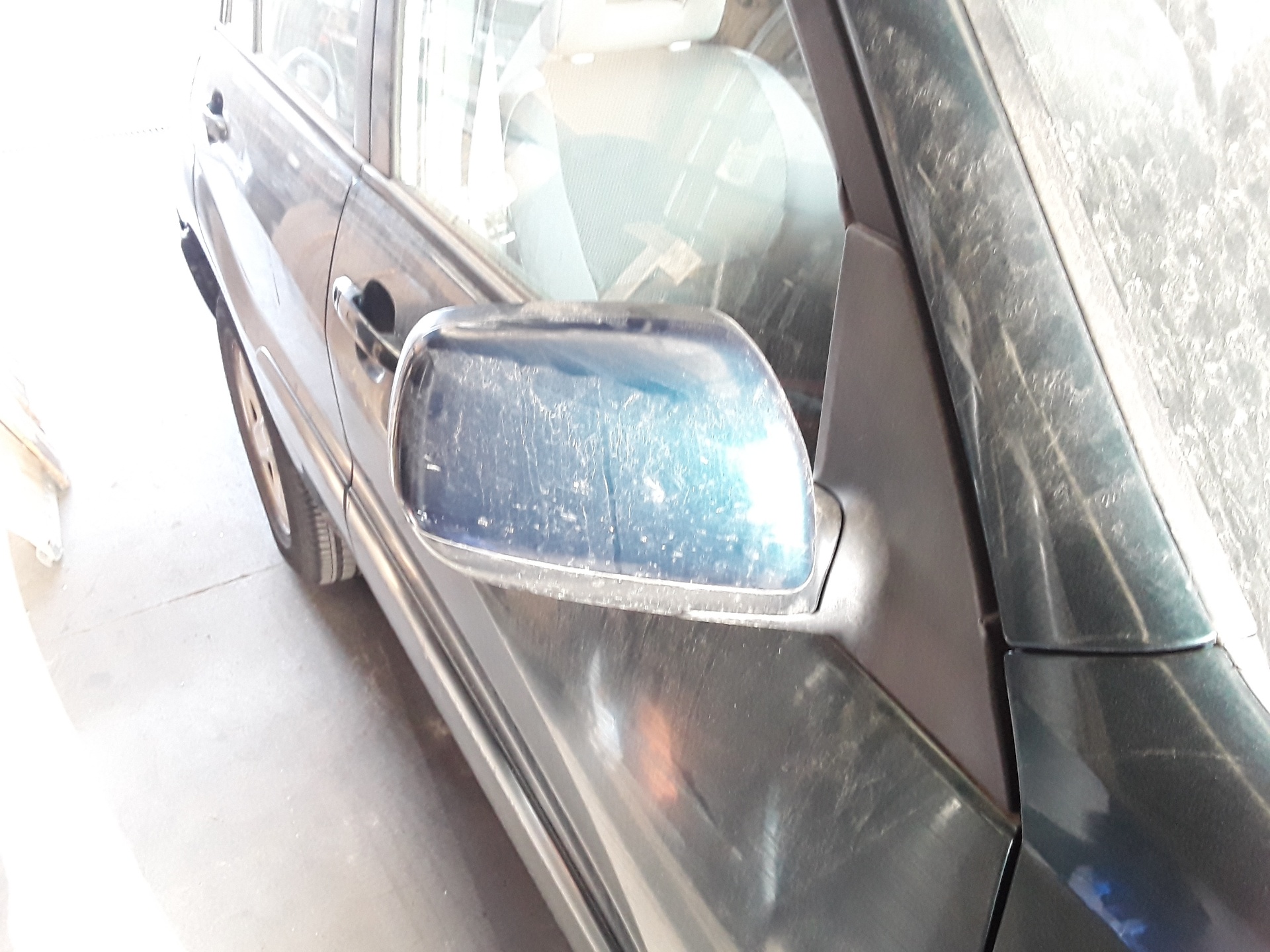 Right wing mirror, photo 1 of 3