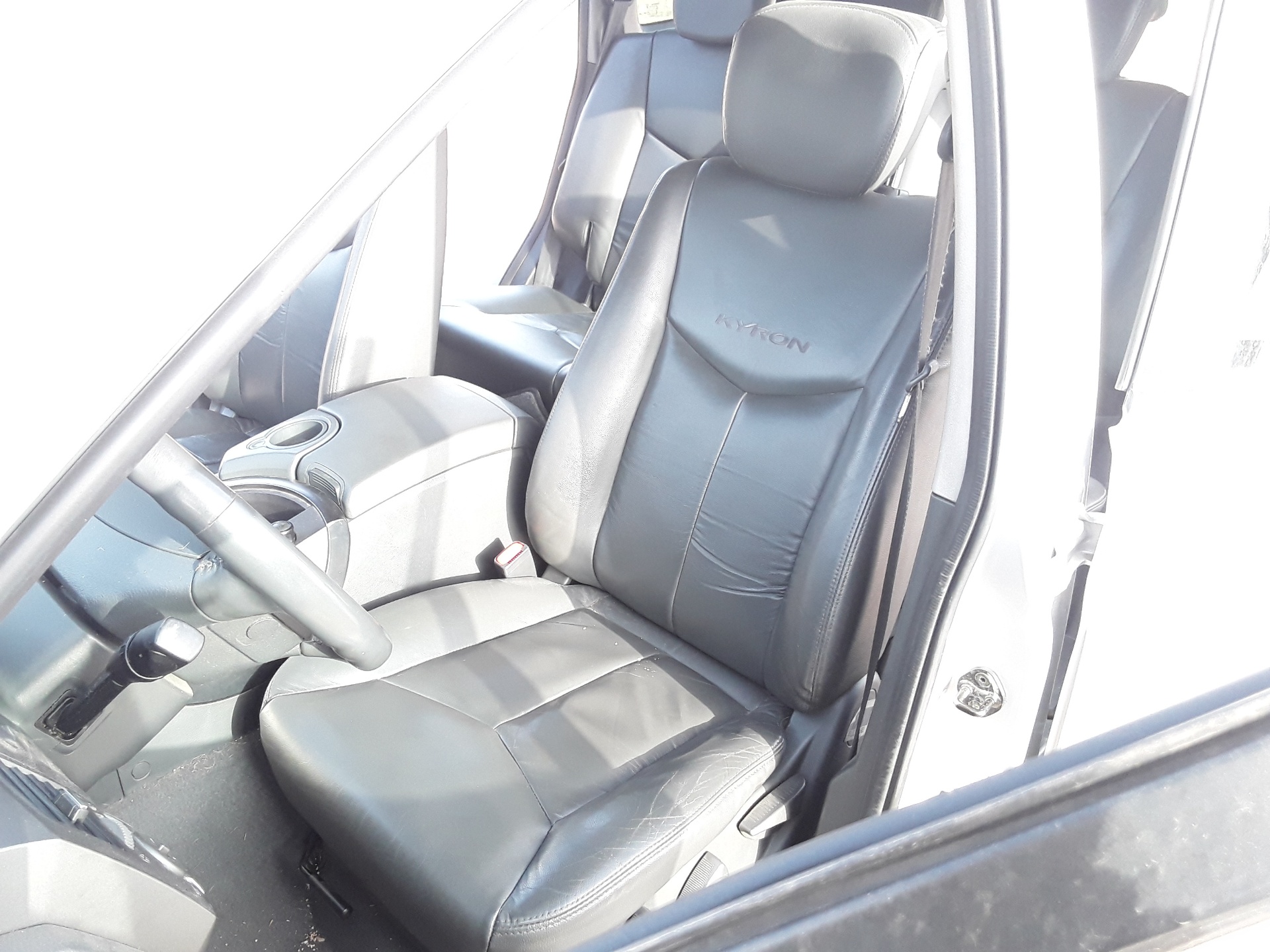 Asiento delantero izquierdo, foto 1 de 6