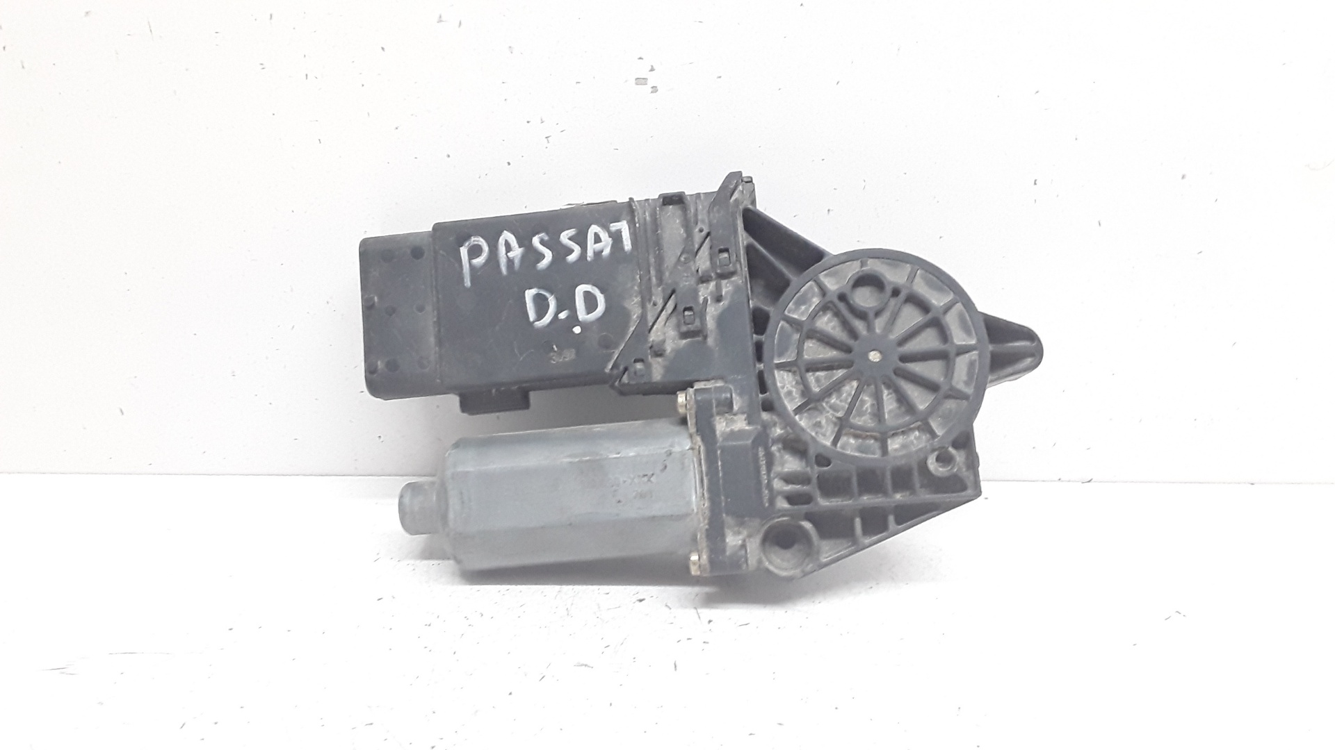 Motor elevalunas delantero derecho