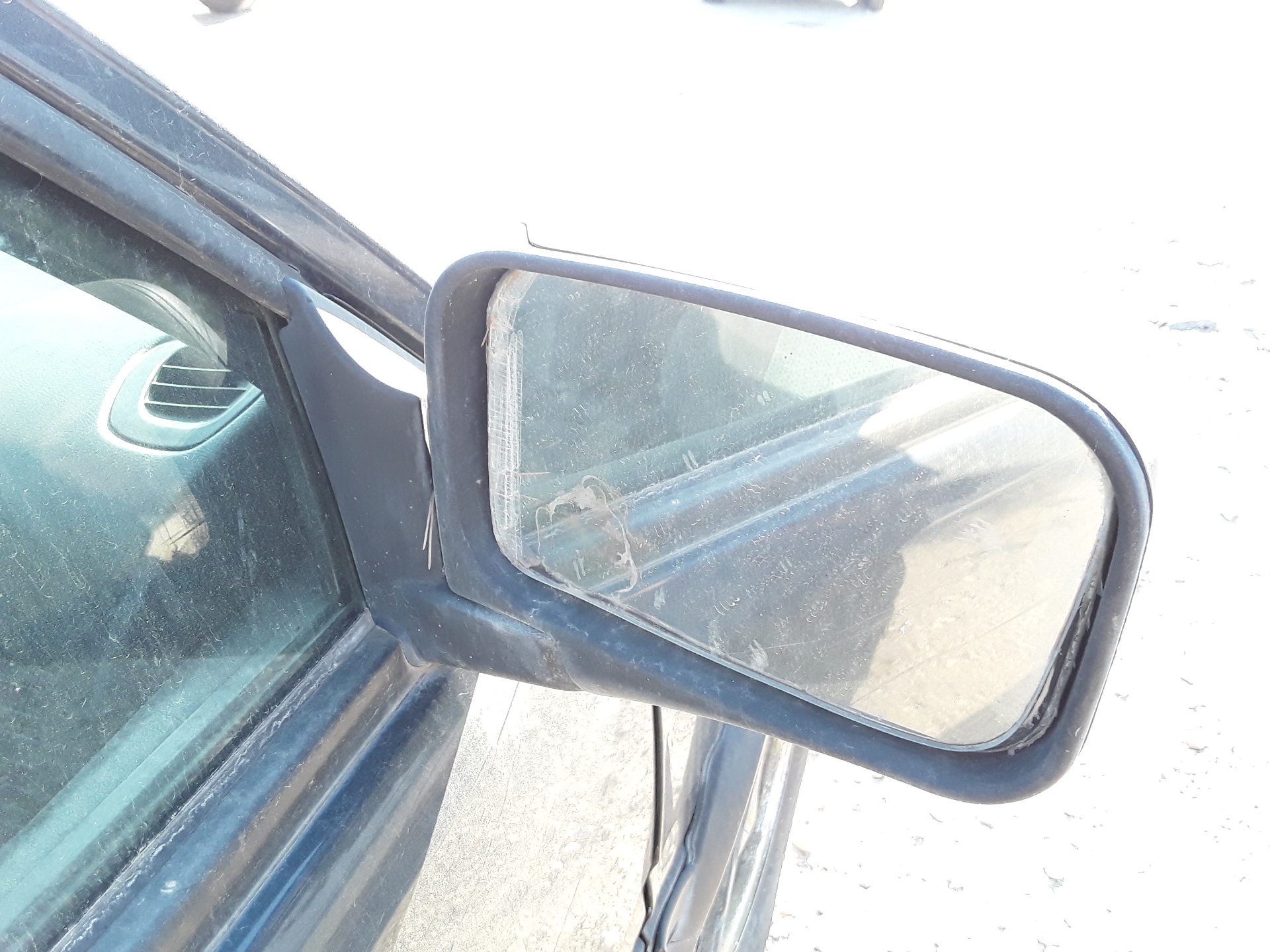 Retrovisor derecho