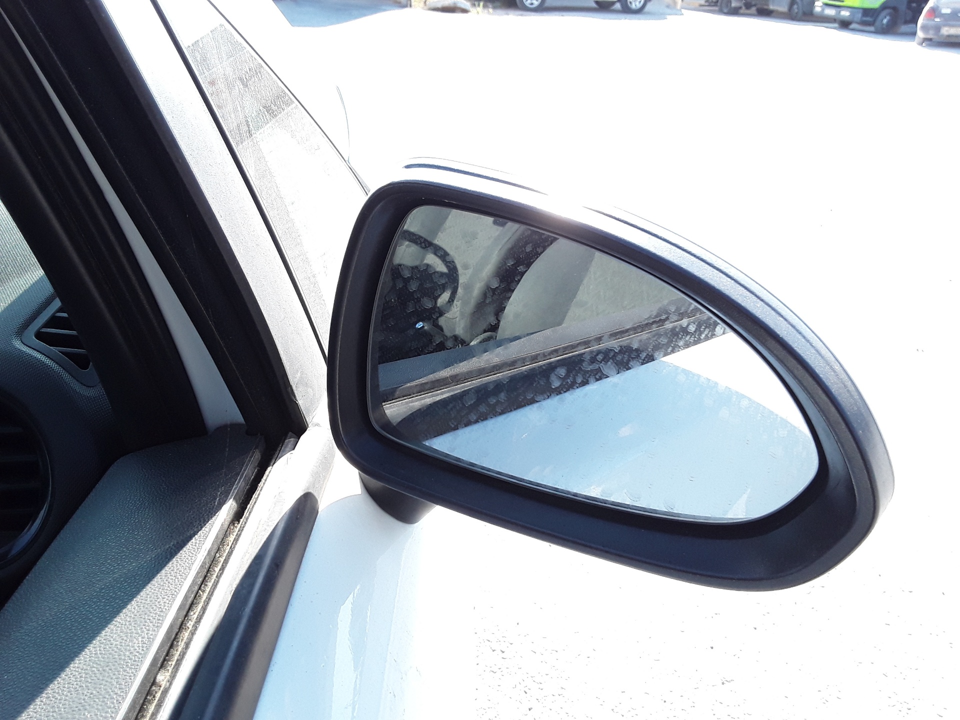Retrovisor derecho, foto 1 de 4