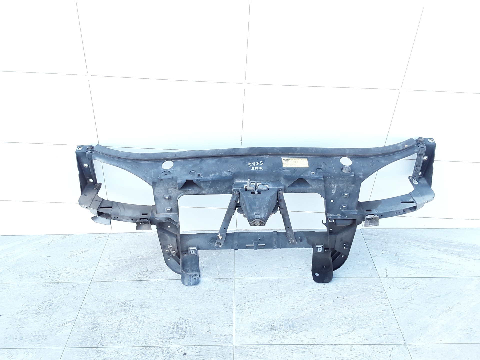 Panel frontal