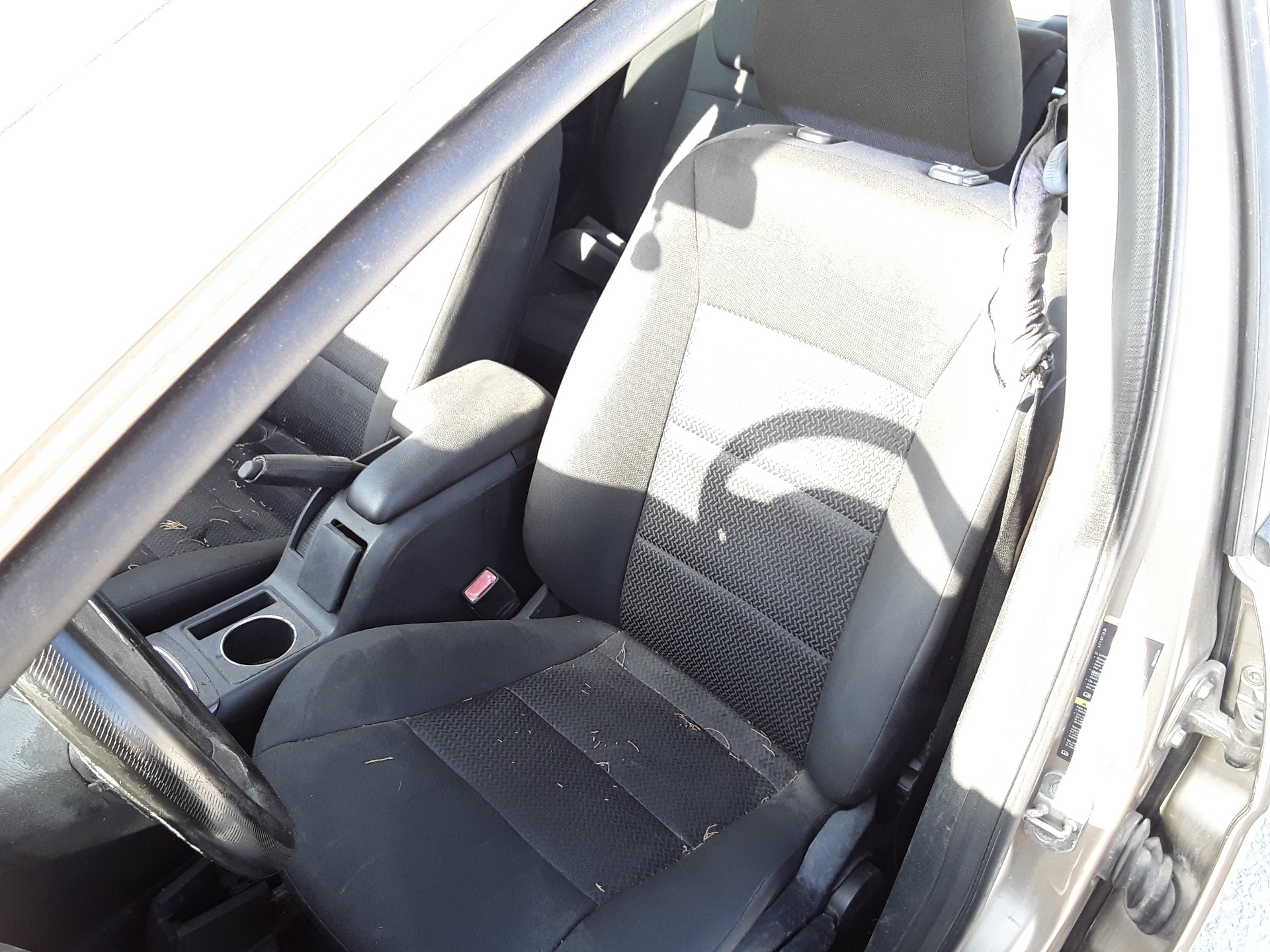 Asiento delantero izquierdo, foto 1 de 1