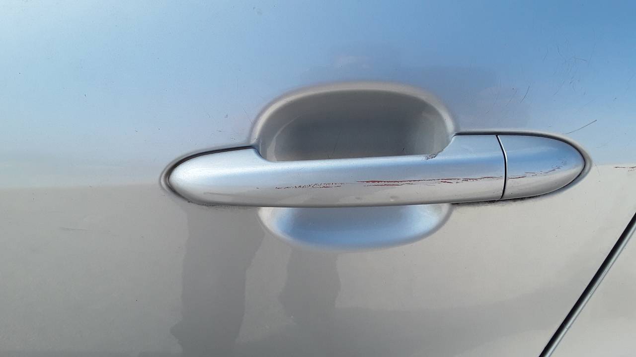 Maneta exterior trasera izquierda