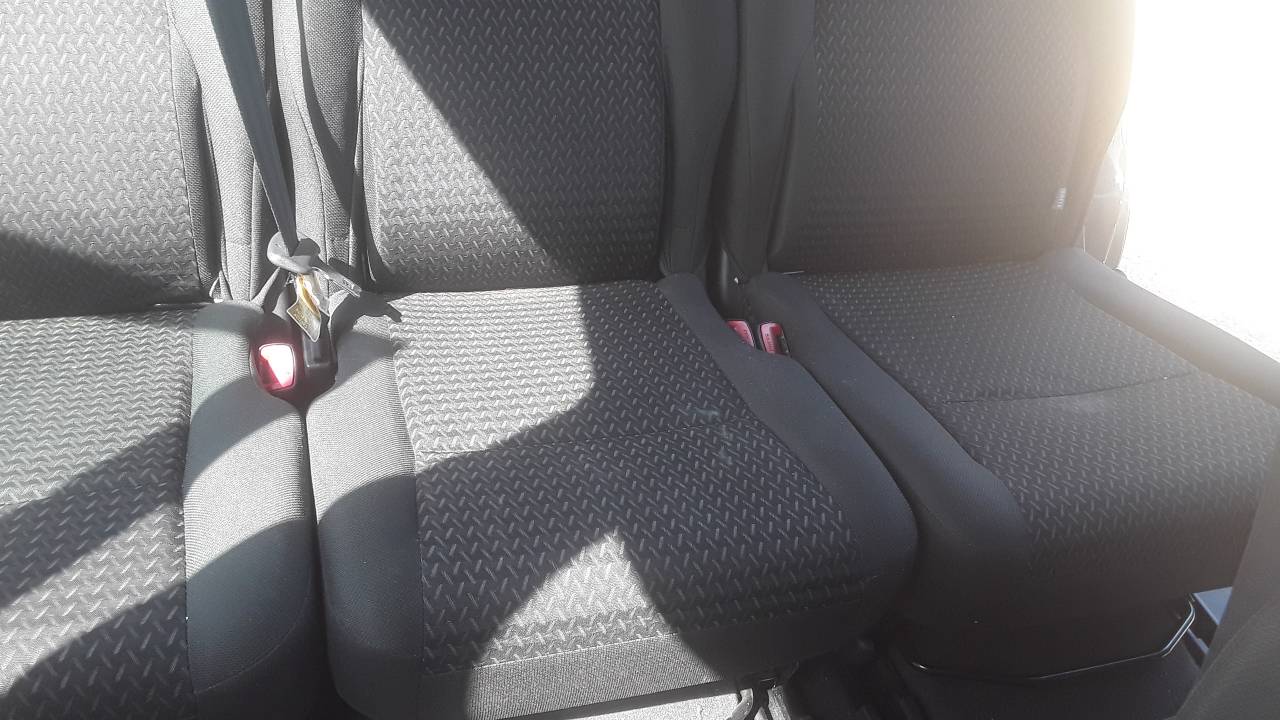 Asiento trasero medio, foto 1 de 6