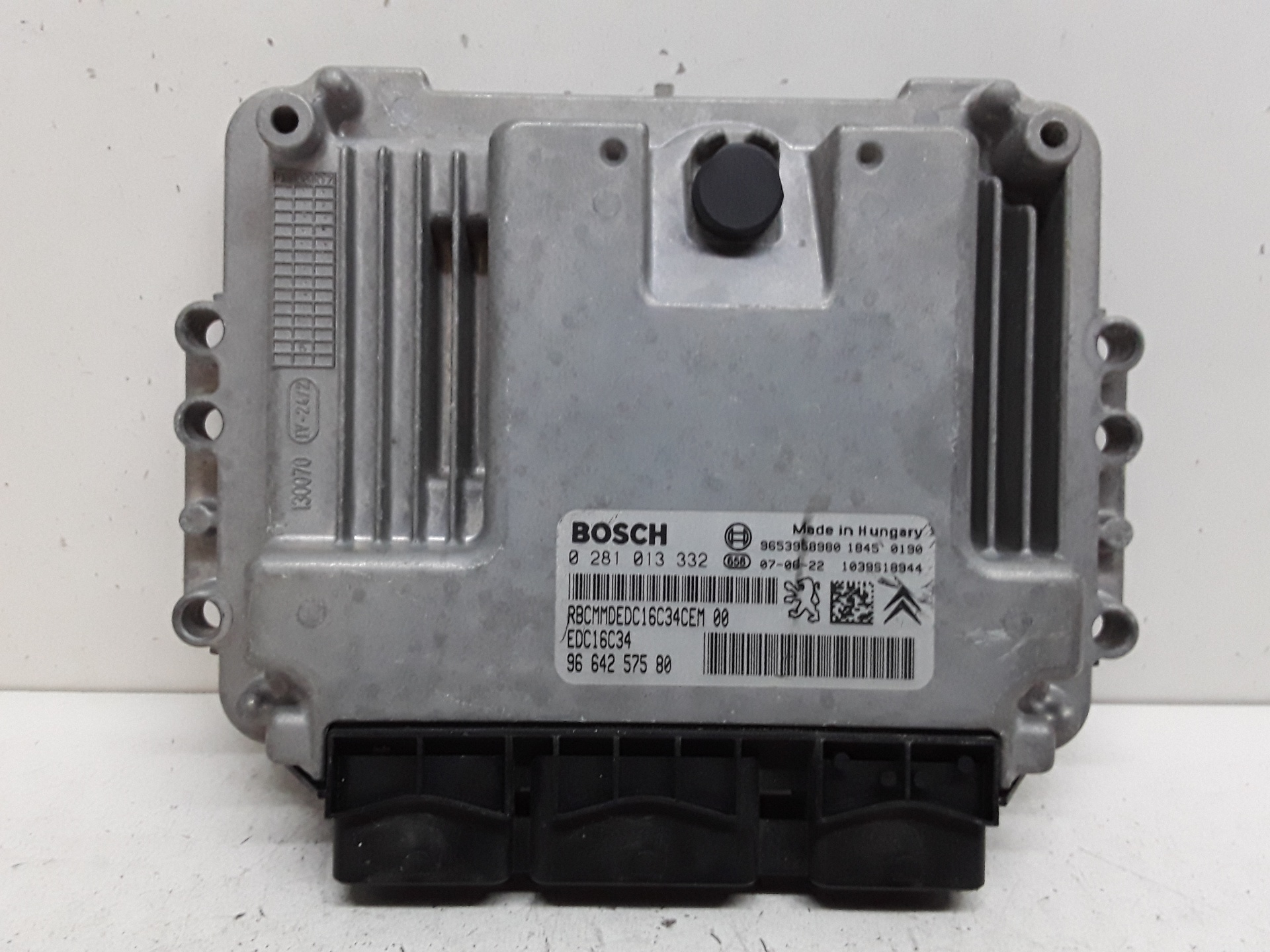 Centralita motor uce