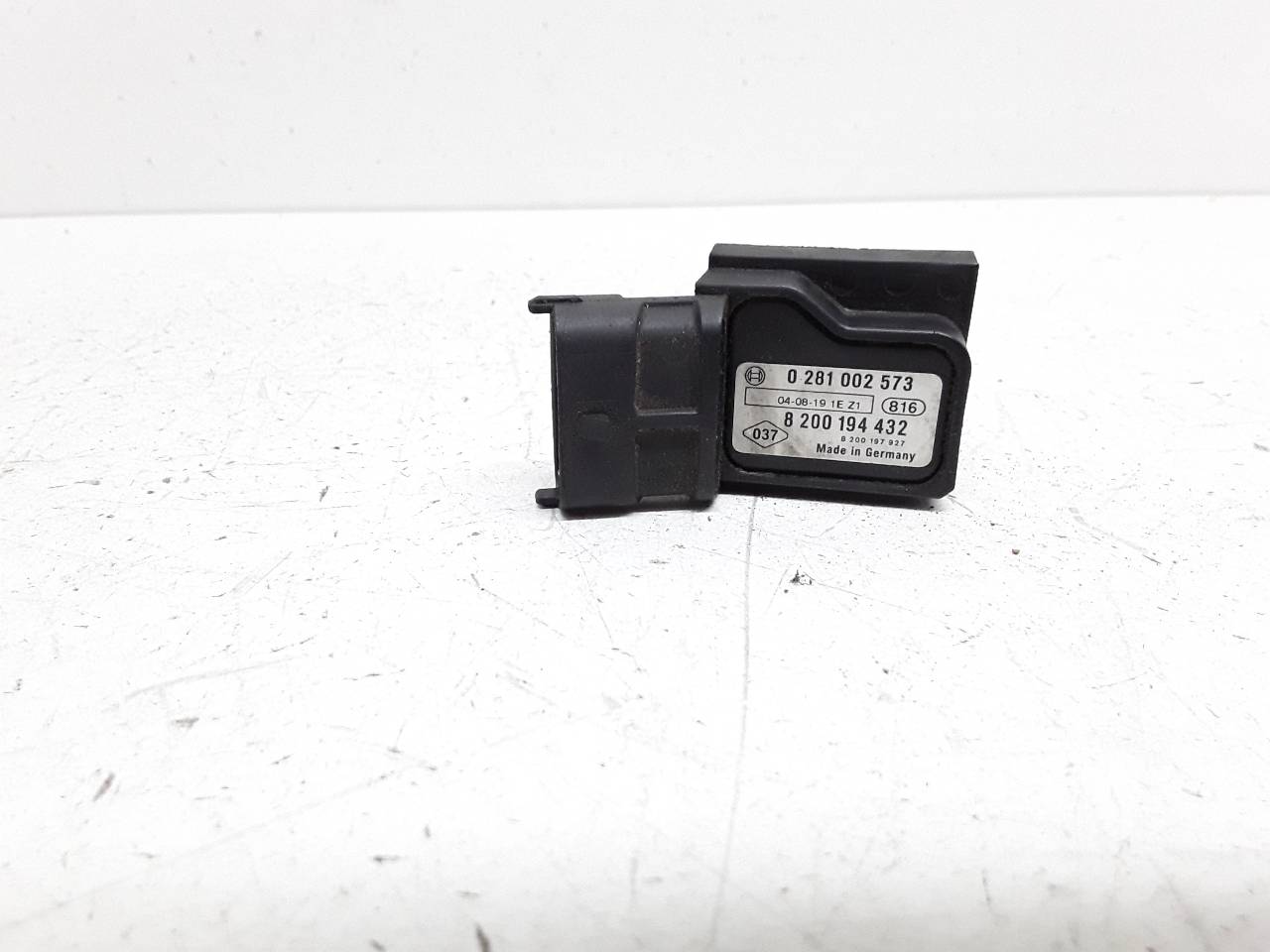 Sensor