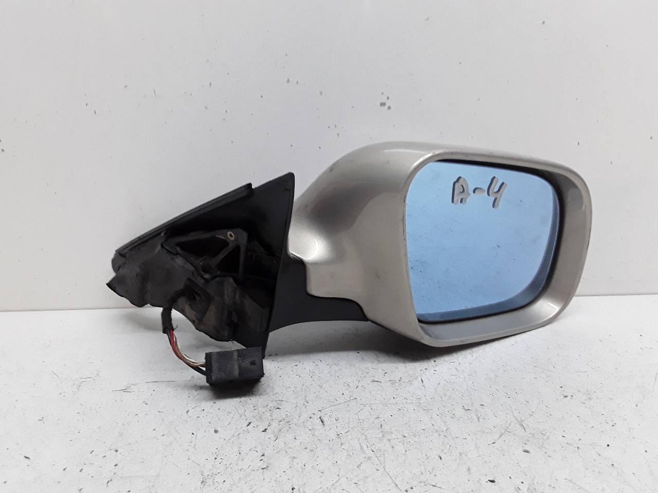 Retrovisor derecho