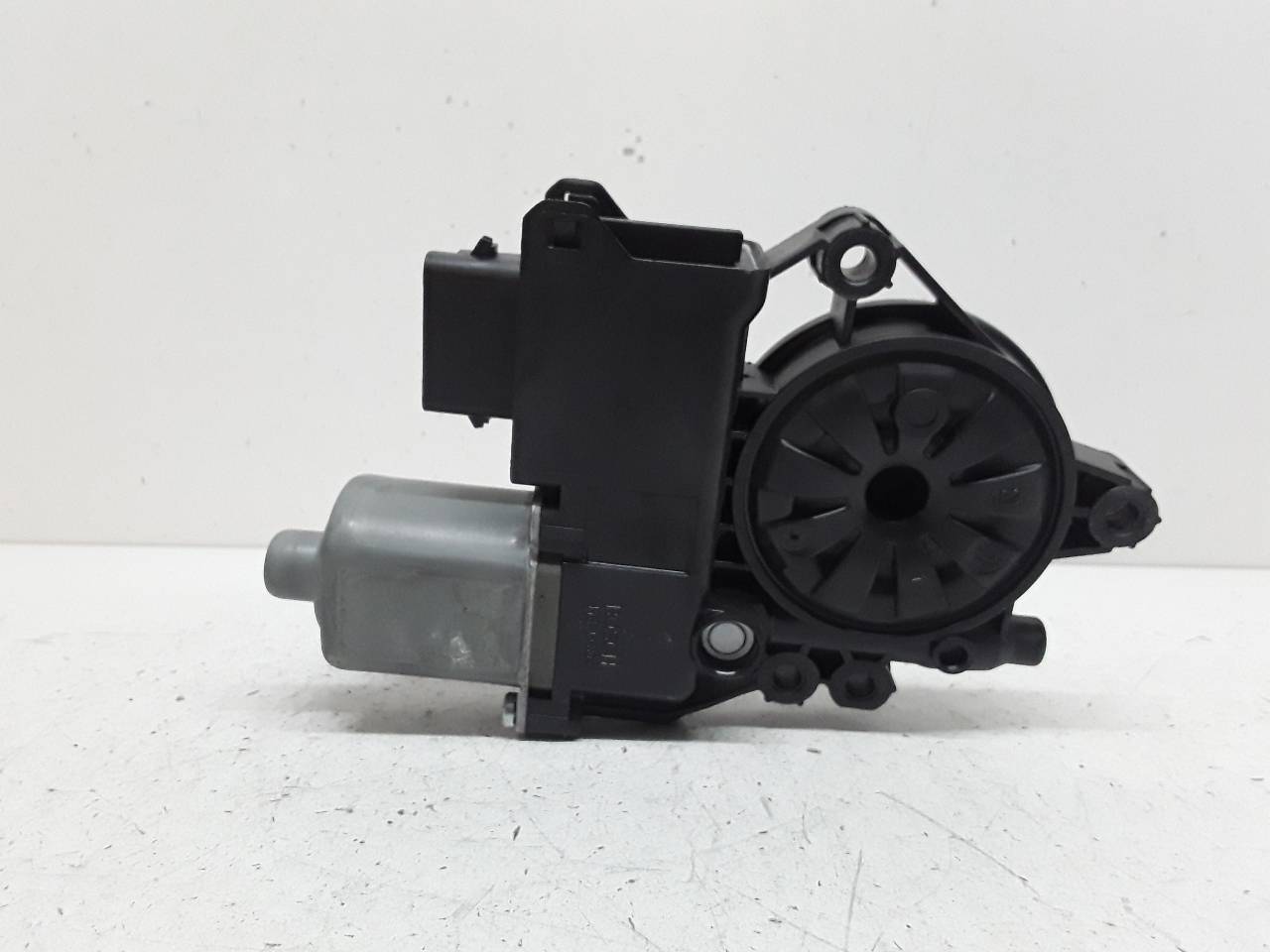 Motor elevalunas trasero derecho