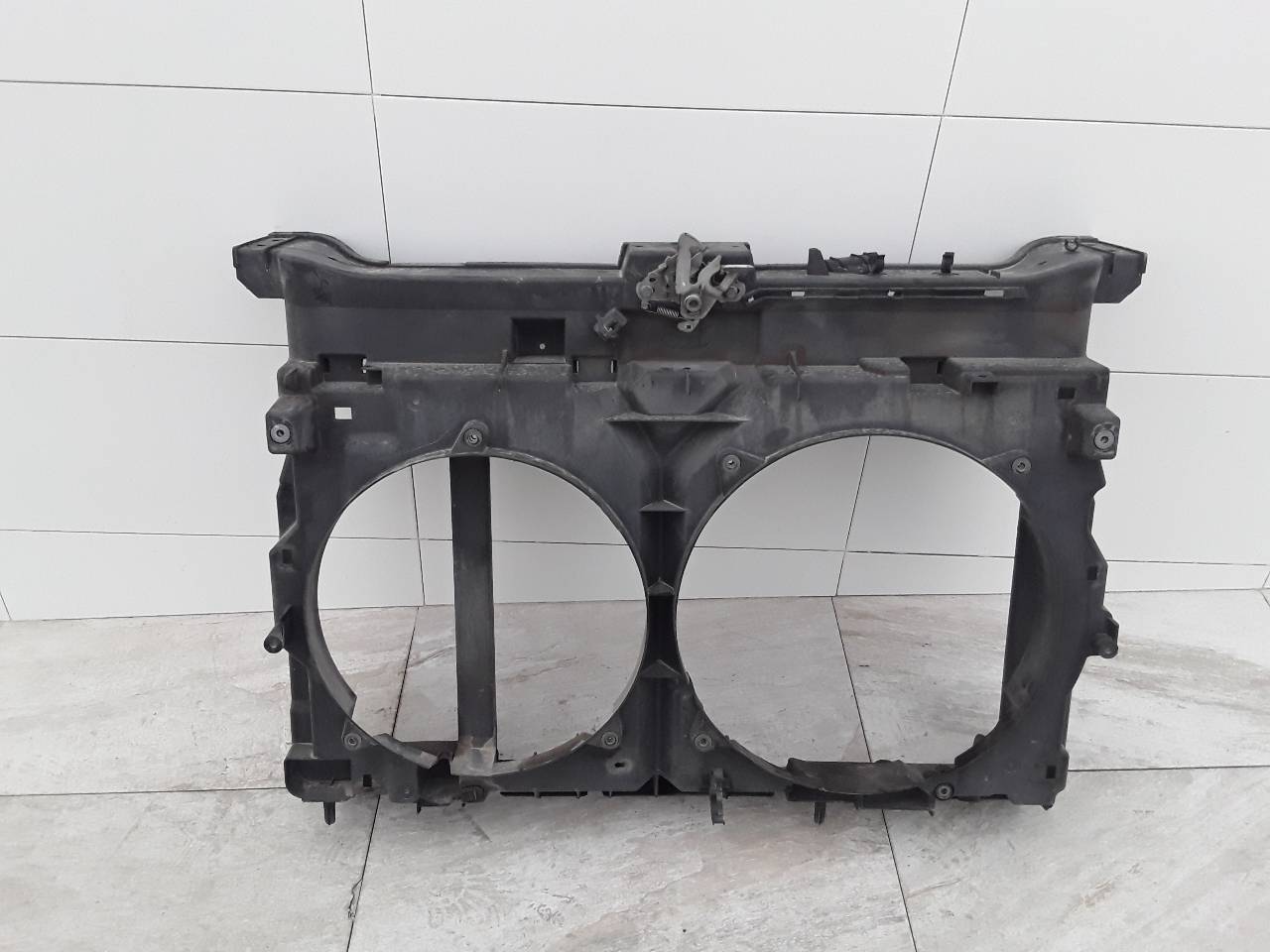 Panel frontal