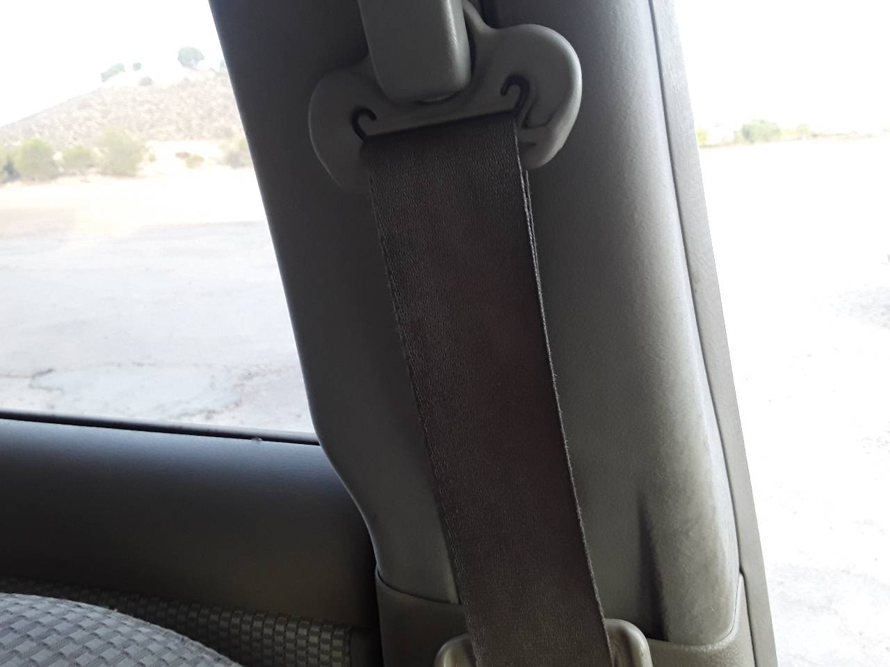 Cinturon seguridad delantero izquierdo