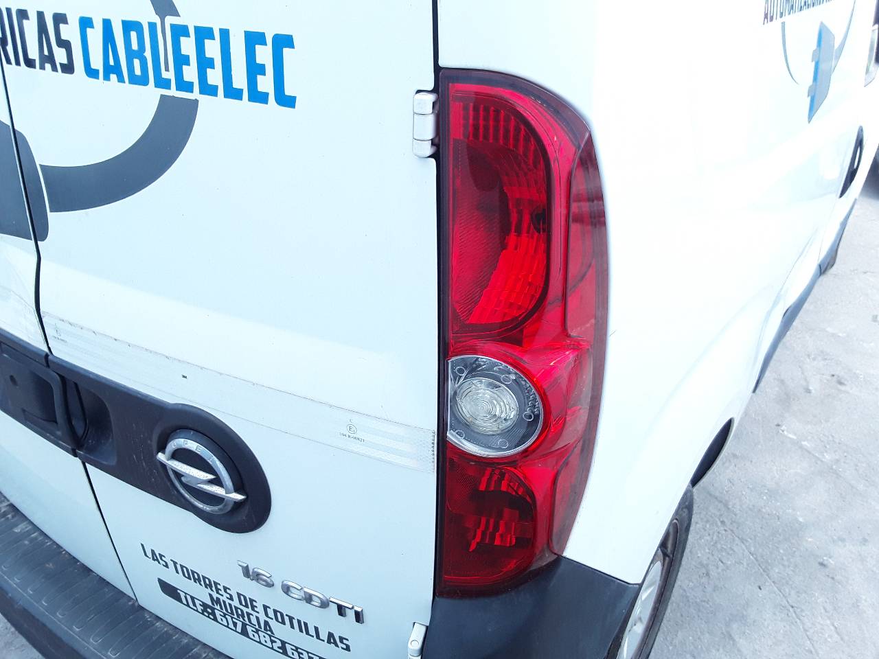 Piloto trasero derecho, foto 1 de 1