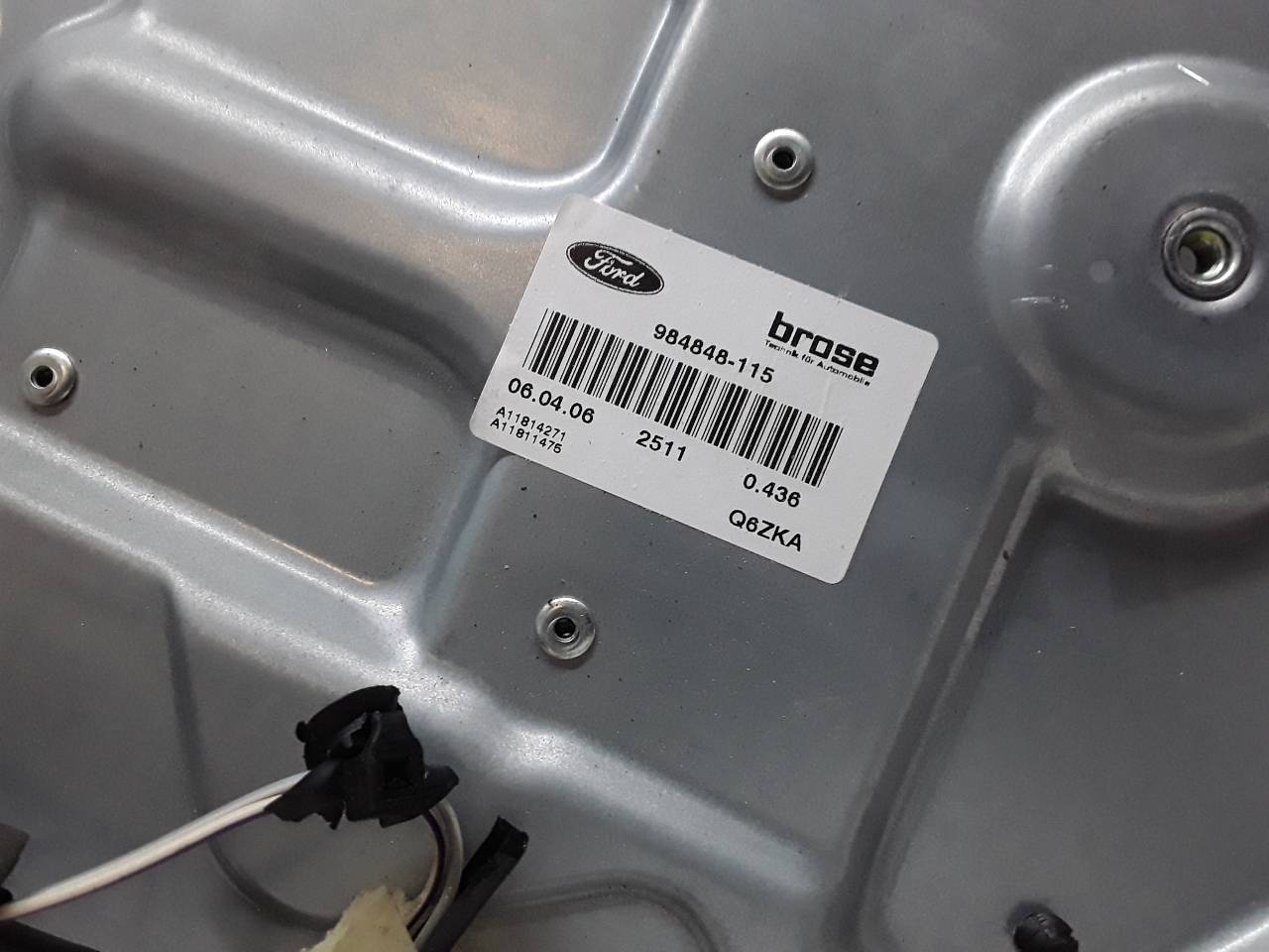 Elevalunas trasero derecho