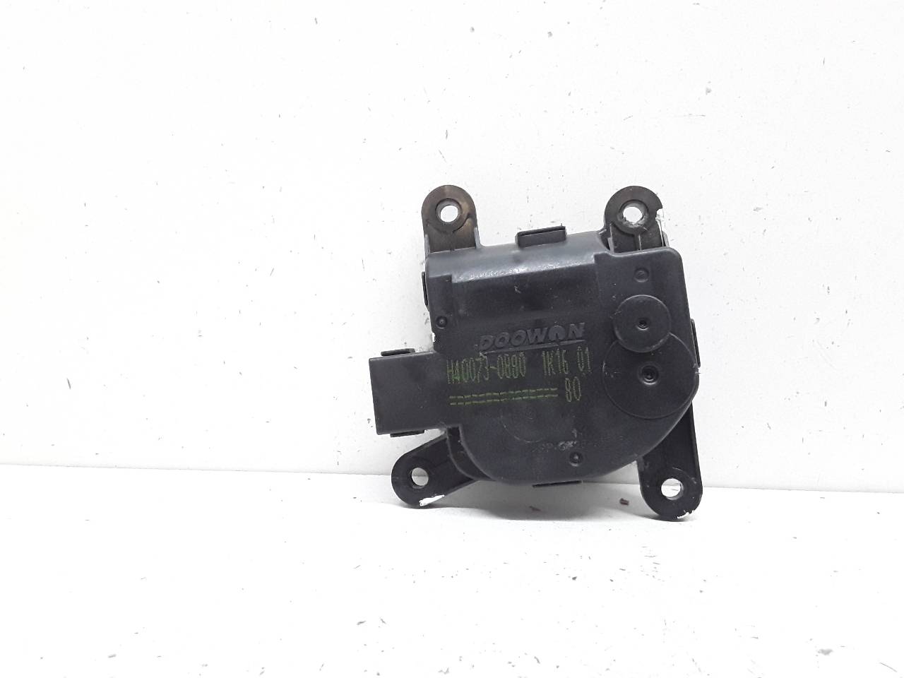 Motor apertura trampillas climatizador