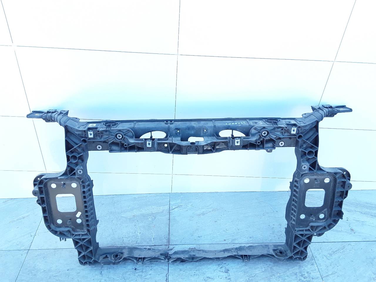Panel frontal