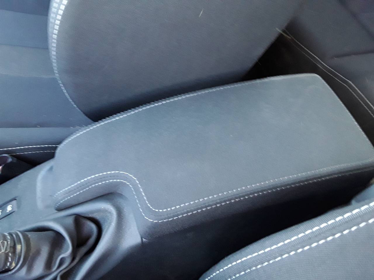 Mittelarmlehne, Foto 1 von 2