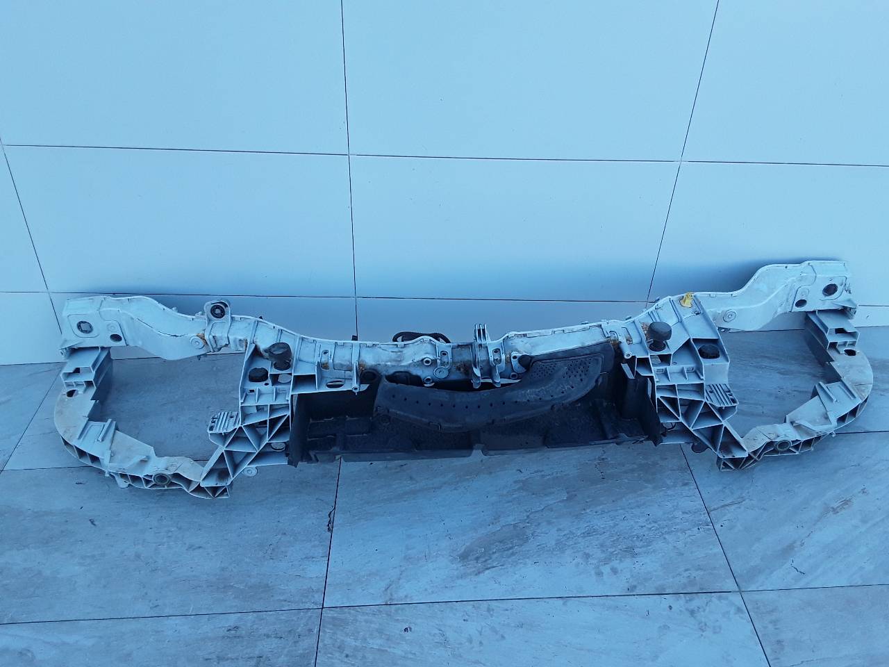 Panel frontal