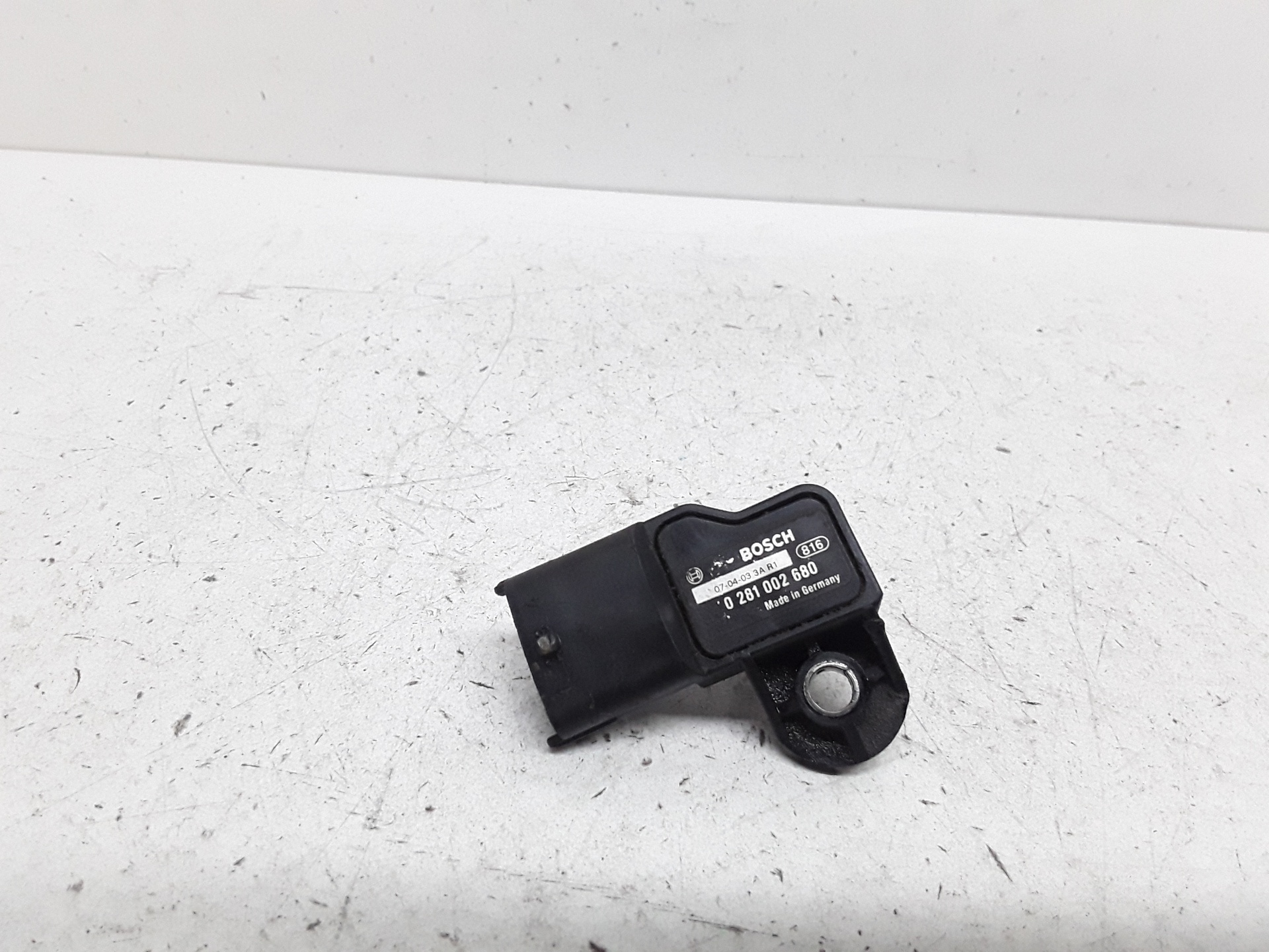 Sensor