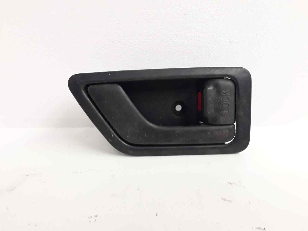 Front right inner door handle, photo 1 of 2