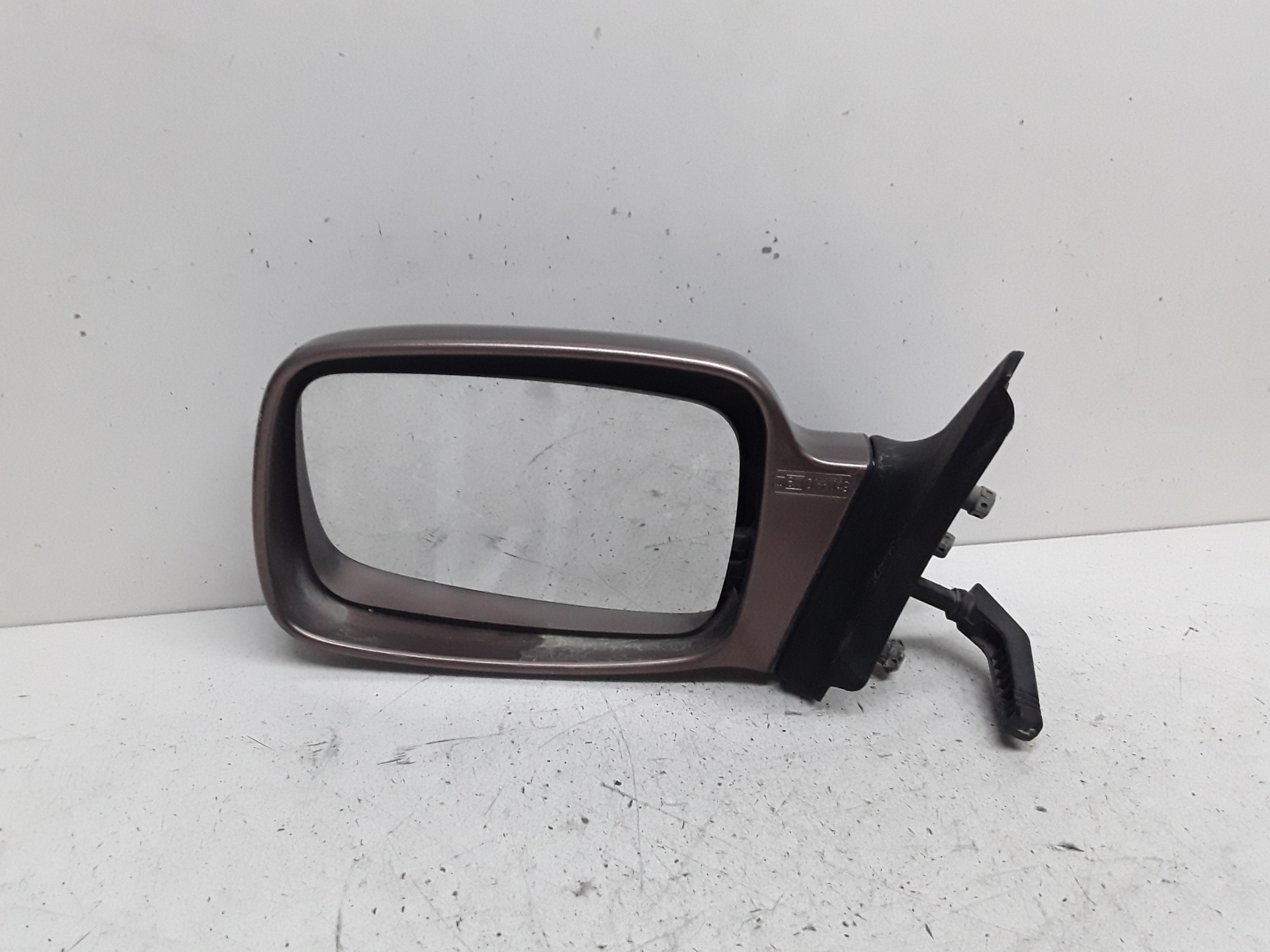 Retrovisor izquierdo