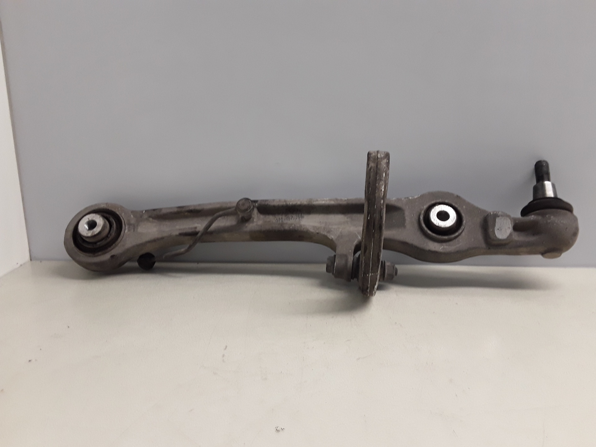Brazo suspension inferior delantero izquierdo